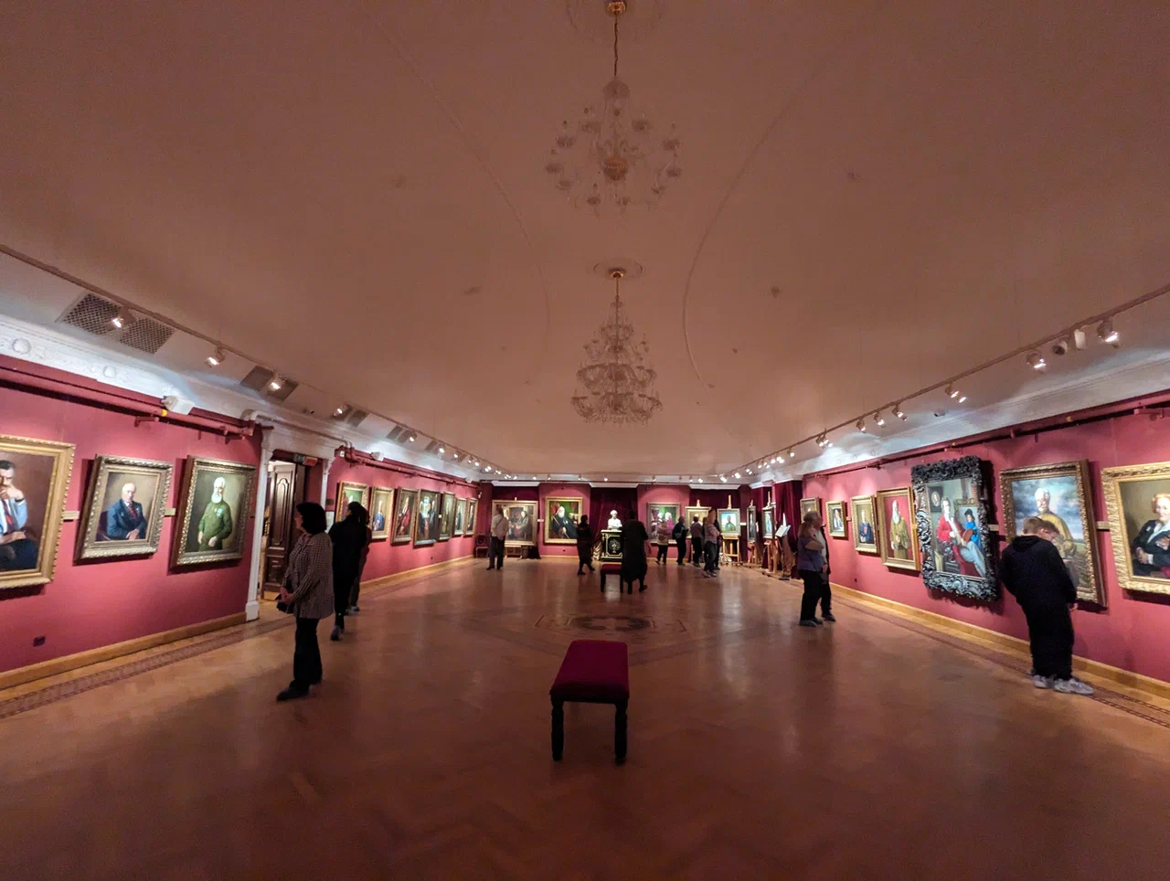 Галерея Александра Шилова